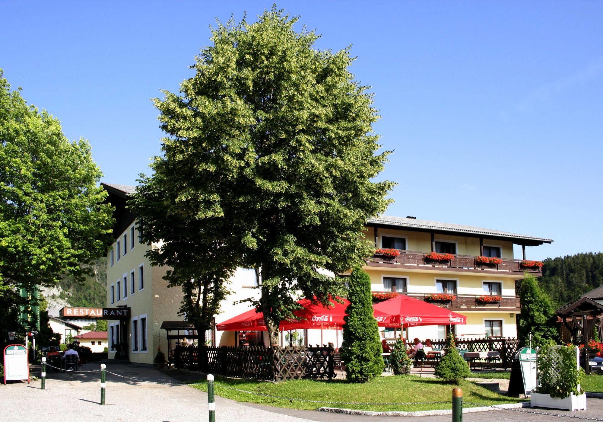 Hotel-Restaurant Stefanihof Fuschl am See Exteriör bild
